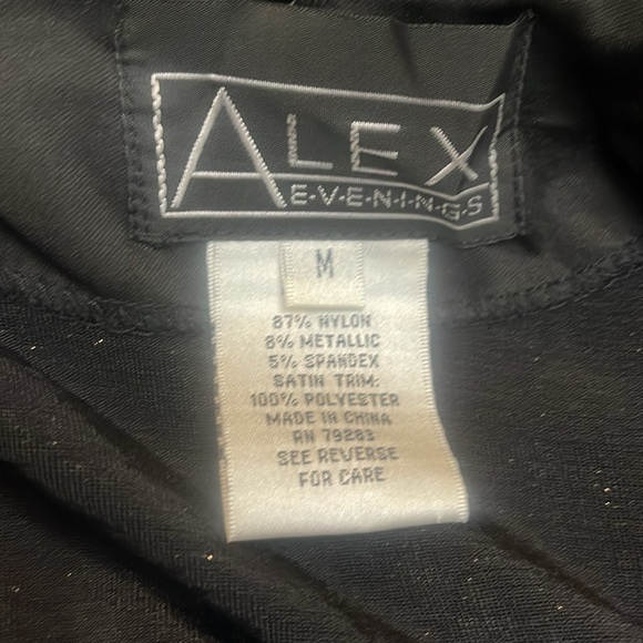 488 Alex evenings top 💜 - Picture 4 of 4